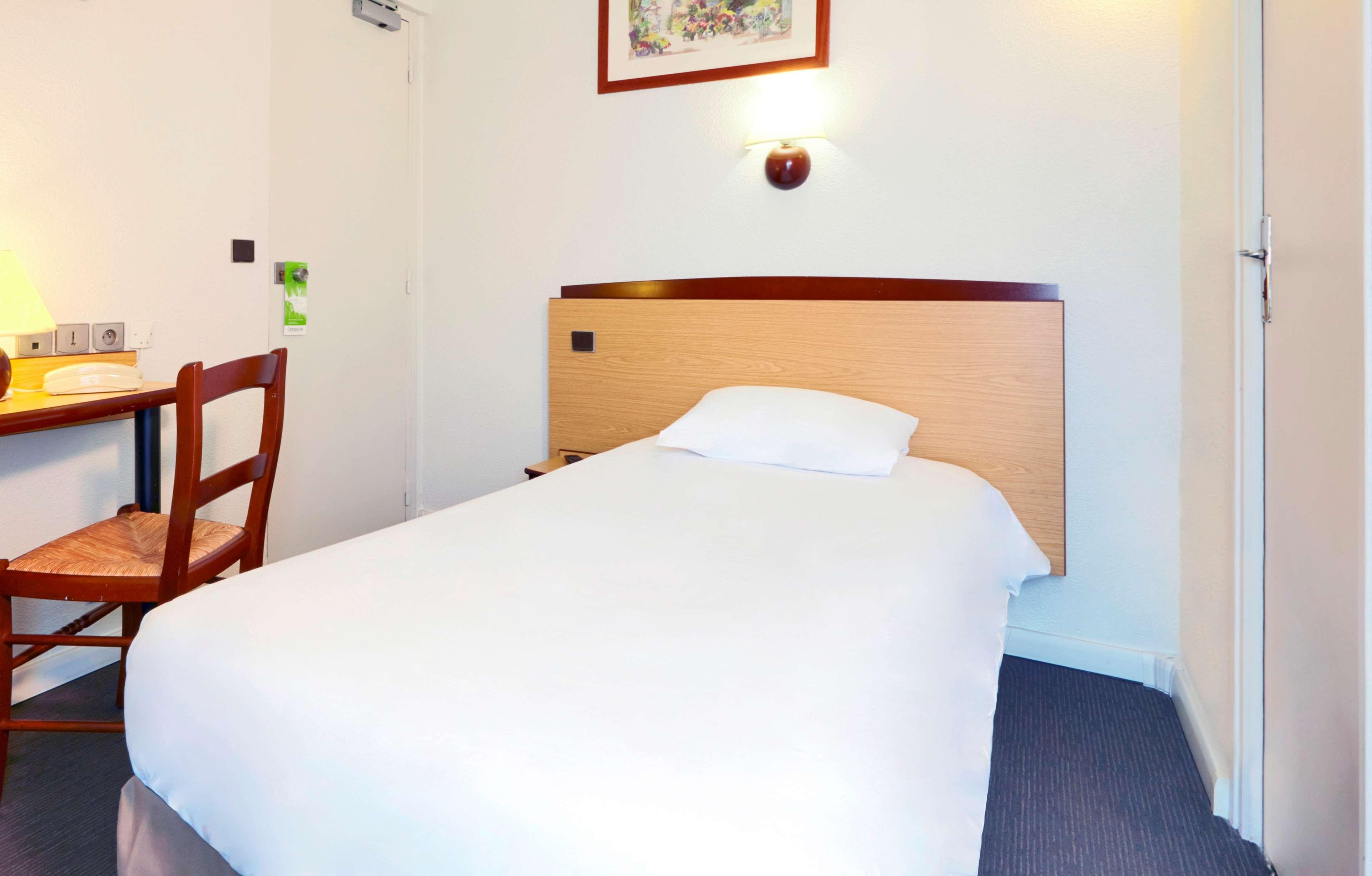 Hotel Campanile Paris Ouest - Boulogne Zewnętrze zdjęcie
