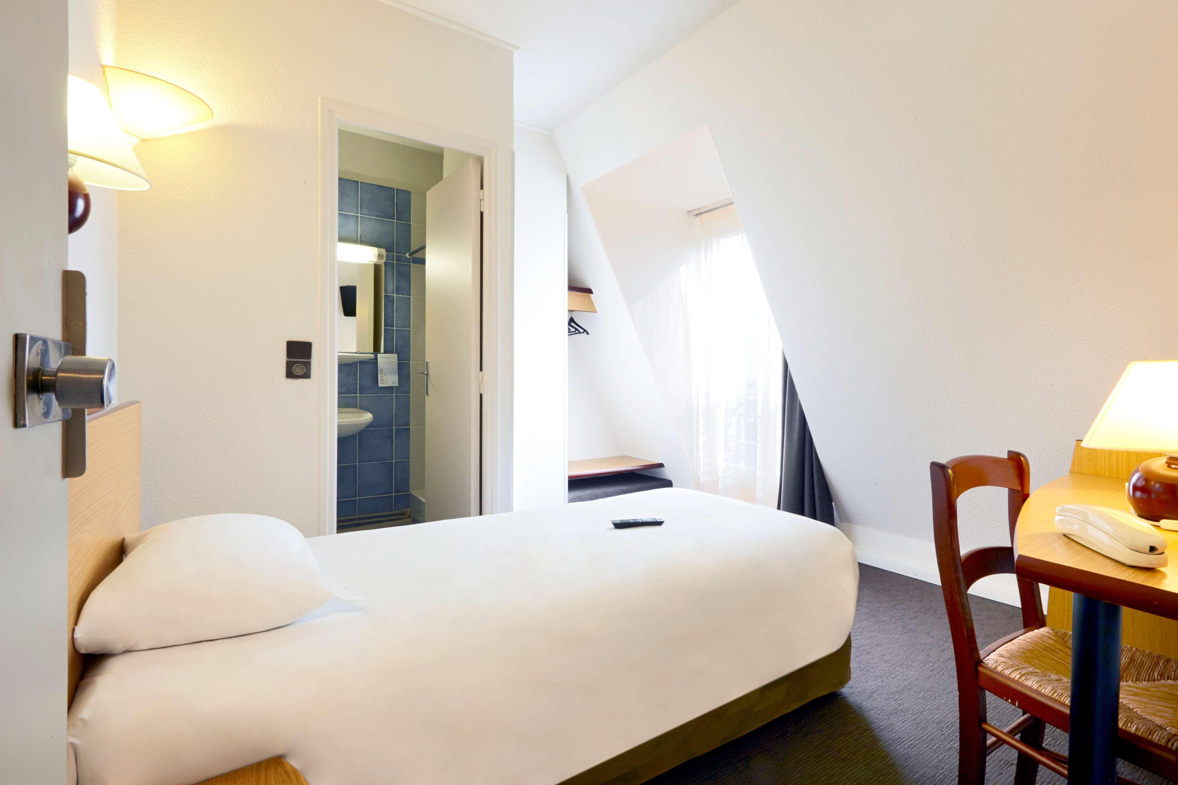 Hotel Campanile Paris Ouest - Boulogne Zewnętrze zdjęcie