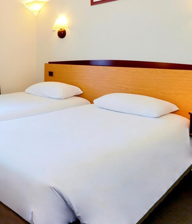 Hotel Campanile Paris Ouest - Boulogne Zewnętrze zdjęcie
