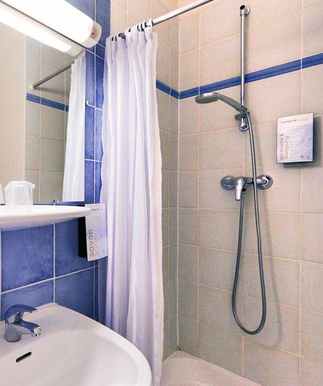 Hotel Campanile Paris Ouest - Boulogne Zewnętrze zdjęcie
